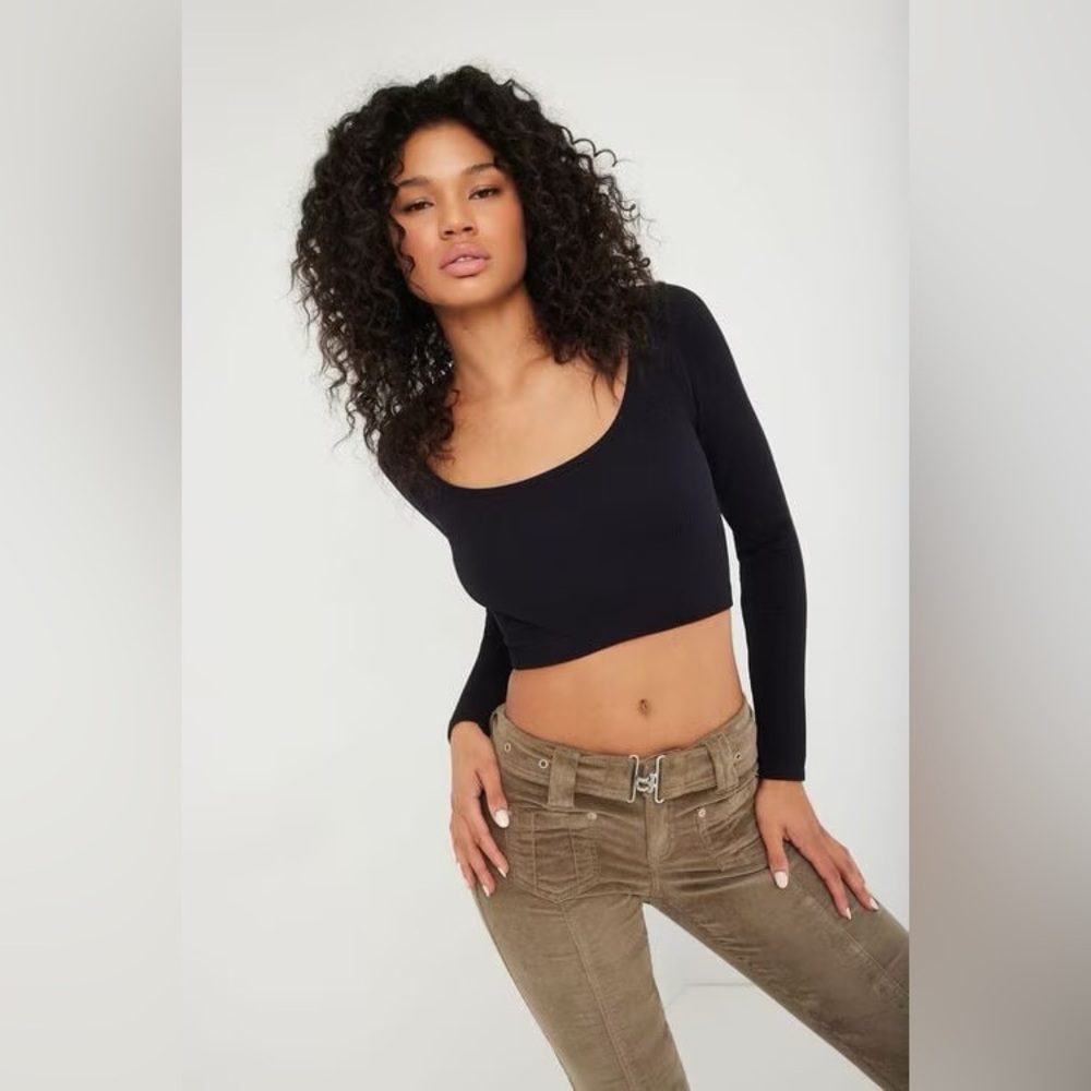 2 Garage Stevie Long Sleeve Seamless Tops Bundle